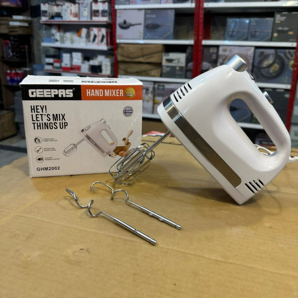 Geepas GHM2002 Hand Mixer with 5 Adjustable Speed